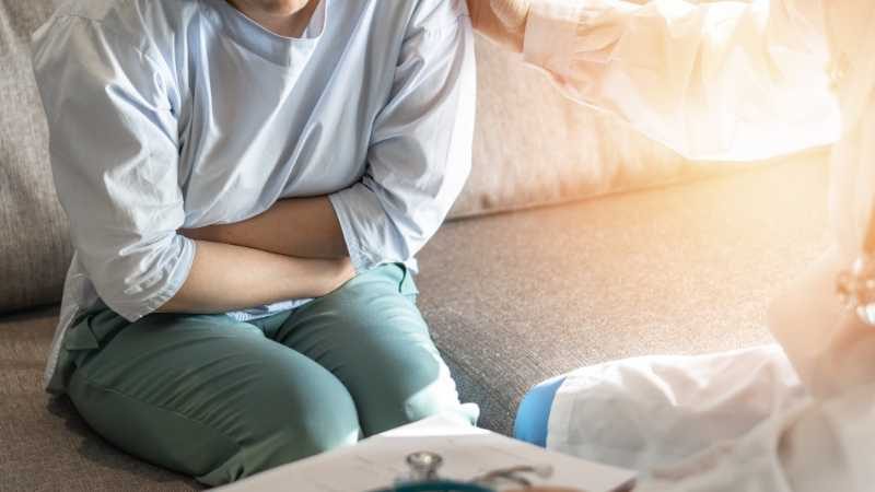 bigstock-Abdominal-Pain-Patient-Woman-H-329739646 bigstock-Abdominal-Pain-Patient-Woman-H-329739646
